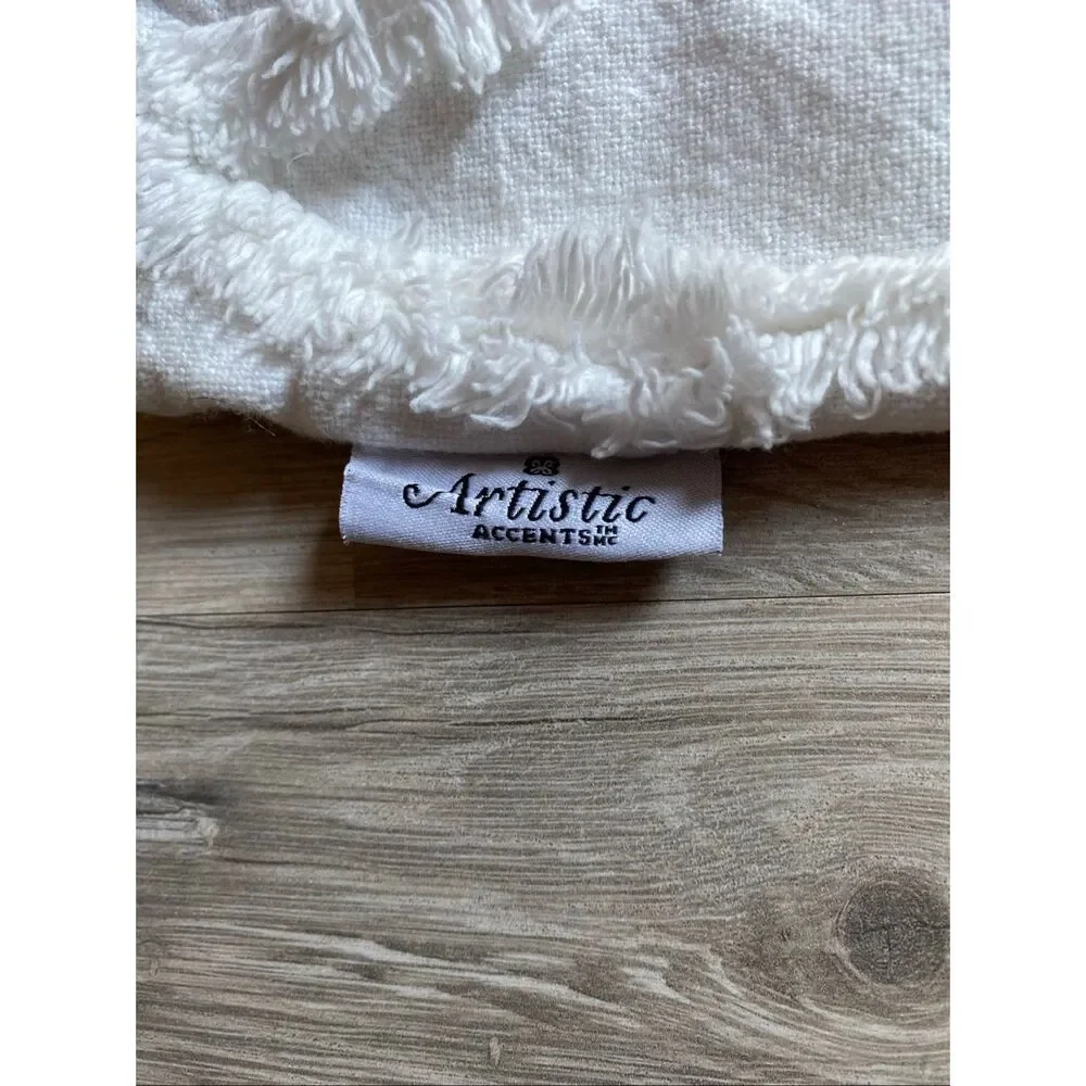 Artisic Accent artistic accent